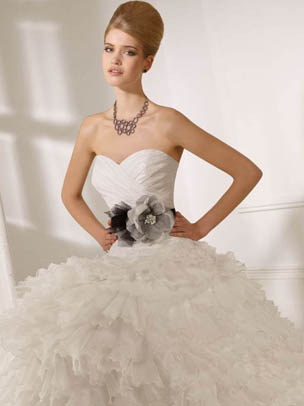 dzial-slubny-suknia32