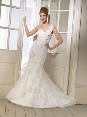 dzial-slubny-suknia42